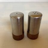 Salt and pepper set in teak and metal, Scandinavian style.