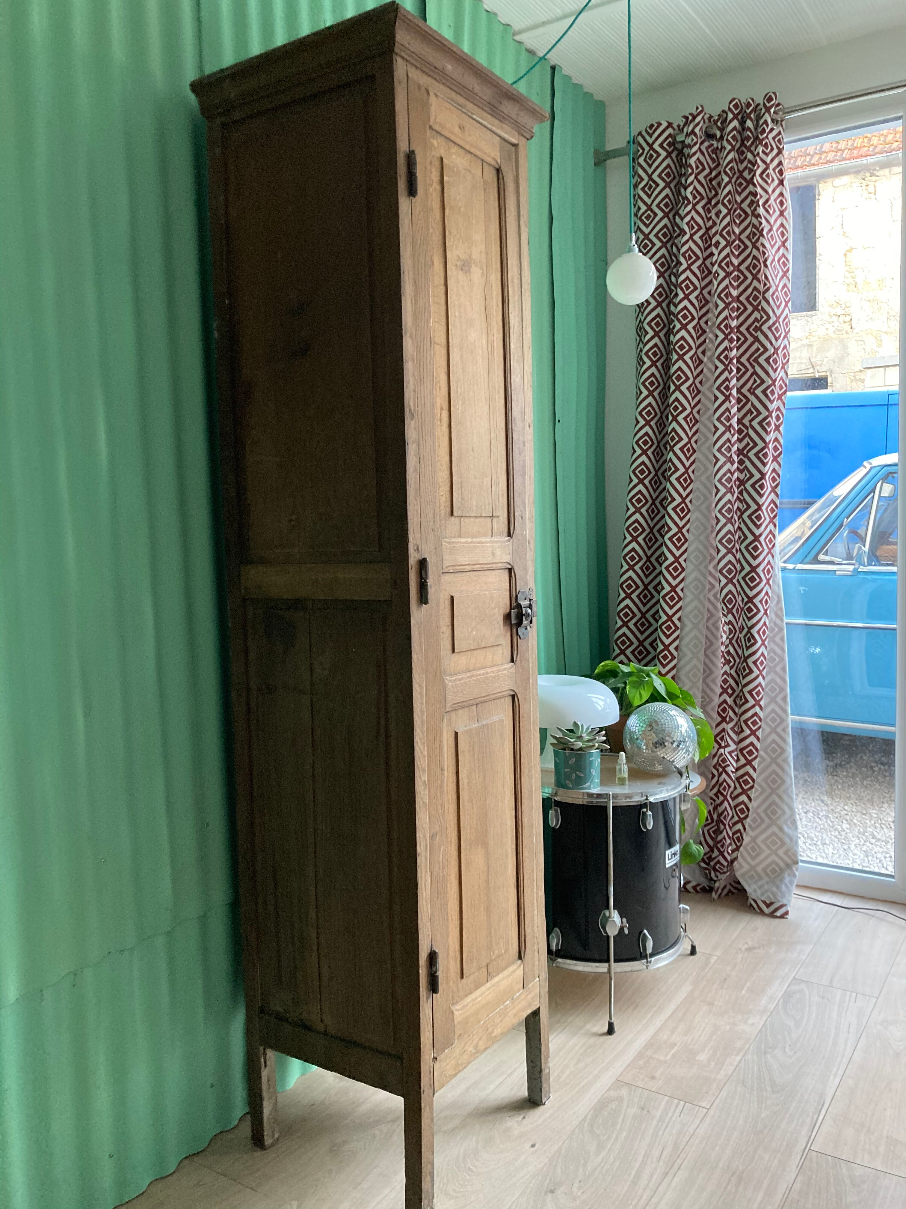 Armoire vestiaire ancienne