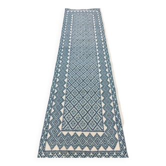 Handmade white and blue margoum rug in natural wool