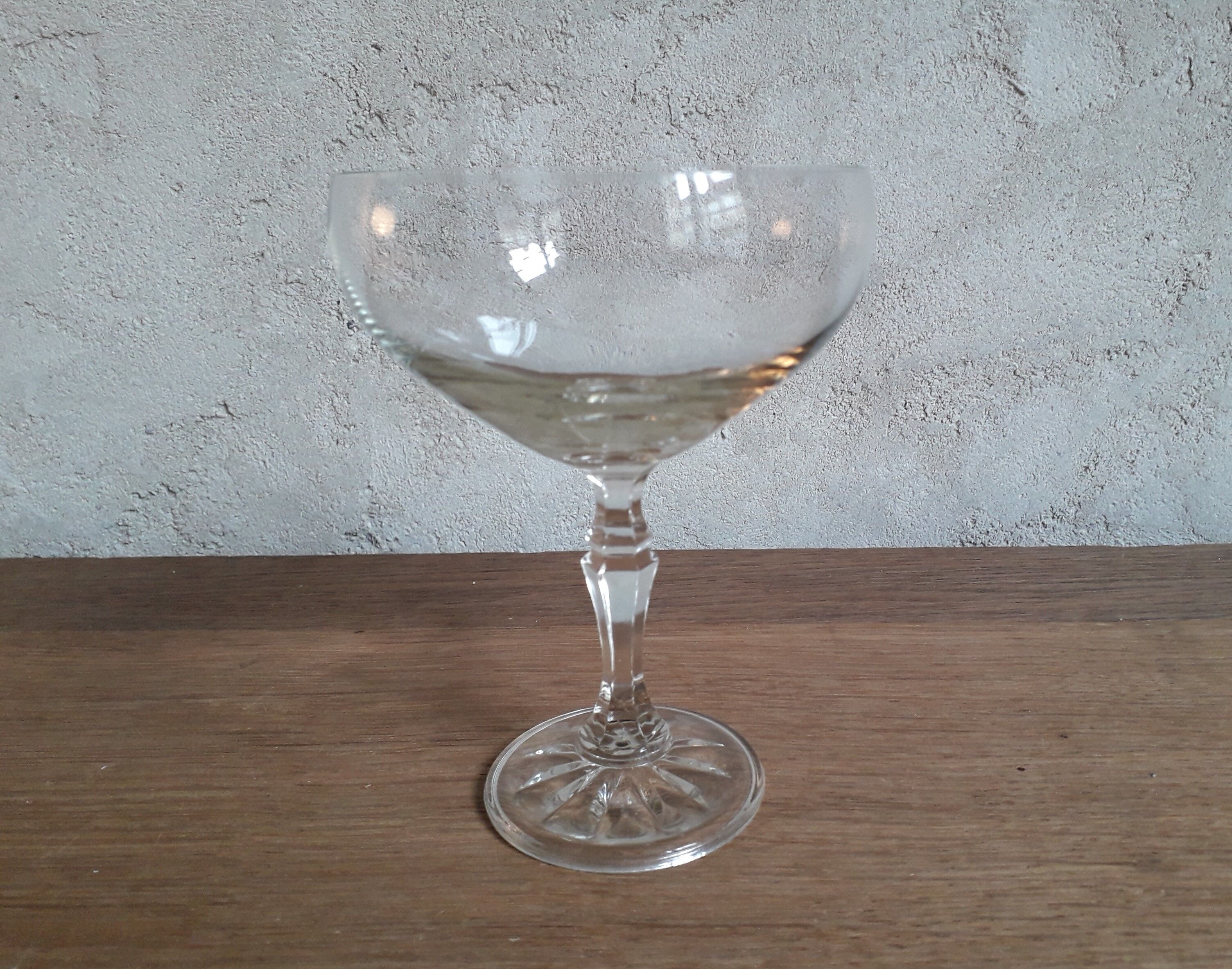 Lot of 10 champagne cups