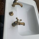 Old washbasin