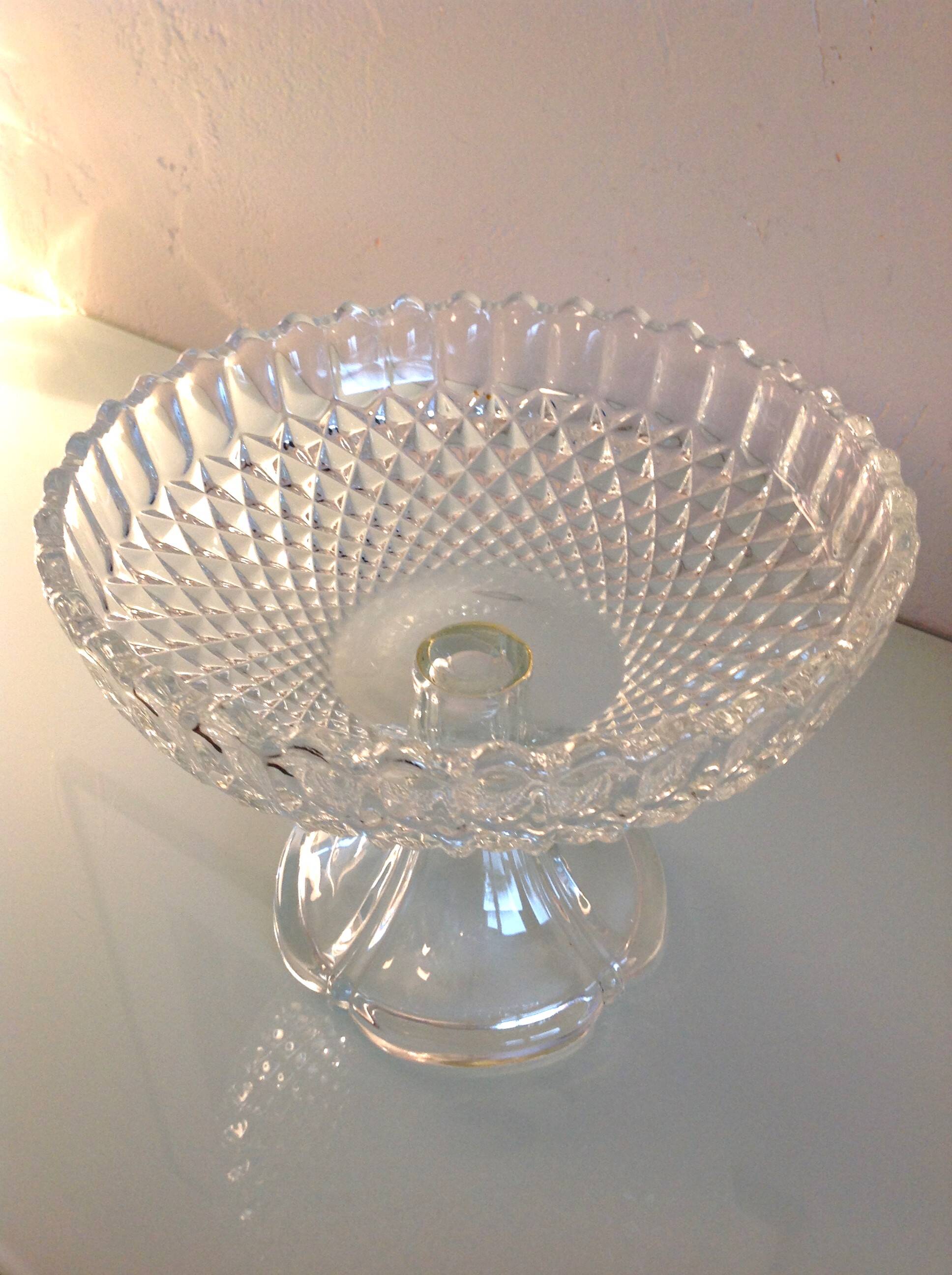 Chiseled glass footed cup / vintage 60s-70s