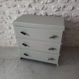 Vintage solid wood chest of drawers