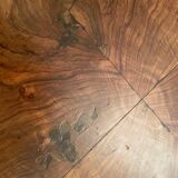 Violin table