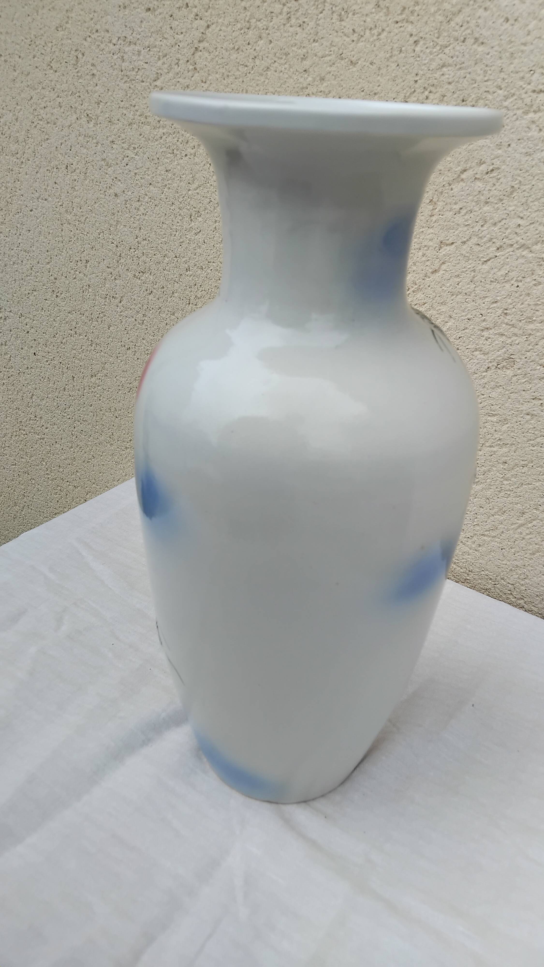 Large earthenware vase with peacock motif