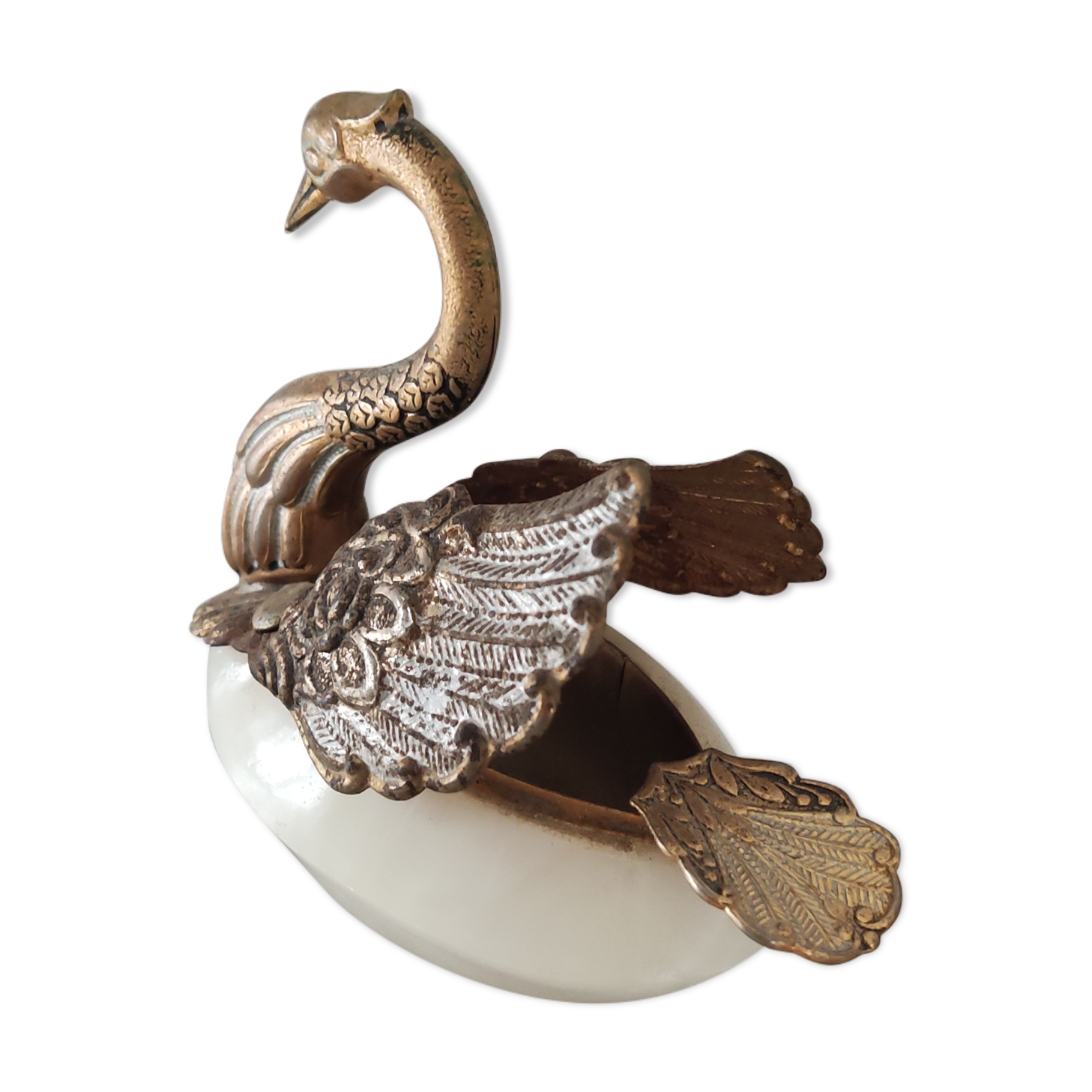 Brass and mother-of-pearl ashtray swan
