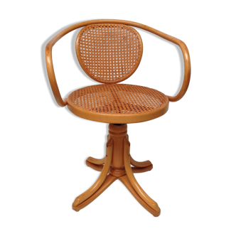 Fauteuil pivotant Thonet