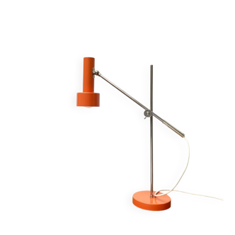 Minimalist table lamp