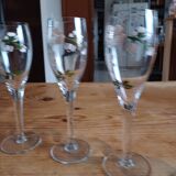 8 flutes à champagne en cristal perrier jouet