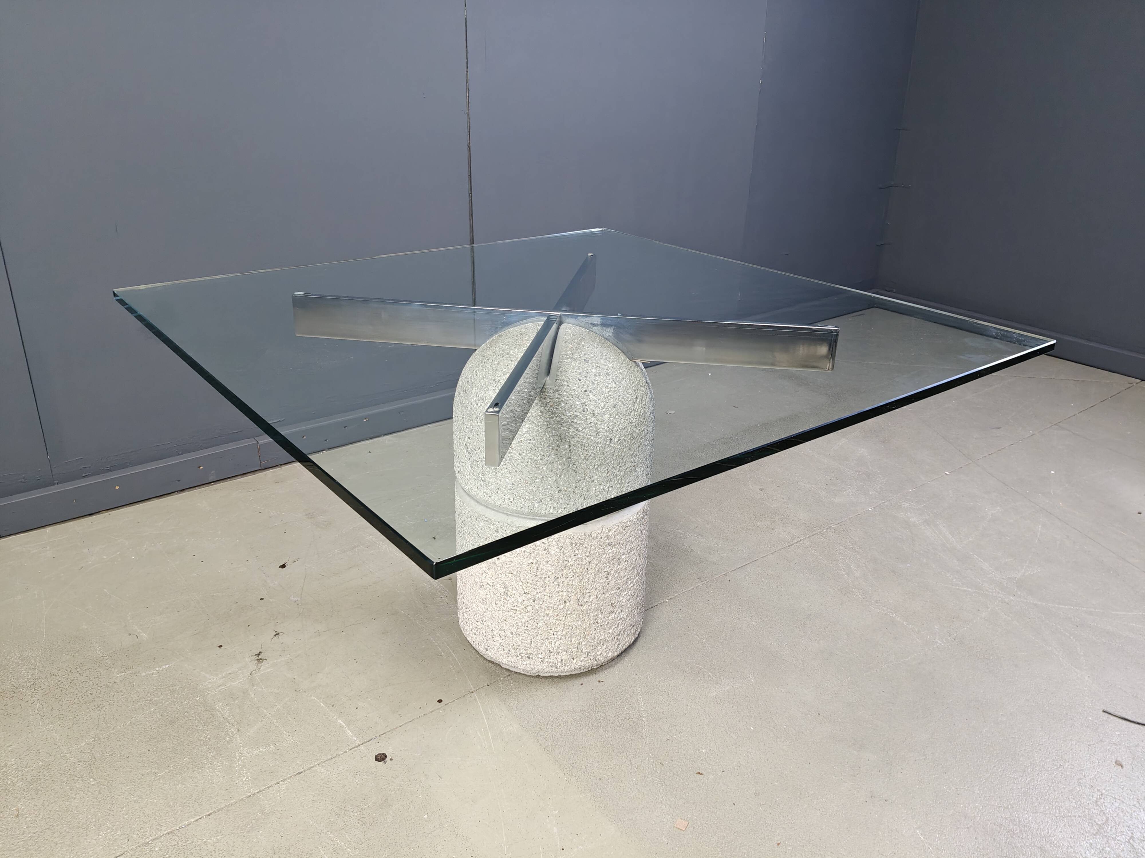 Giovanni Offredi "Paracarro" Dining Table for Saporiti, 1970s