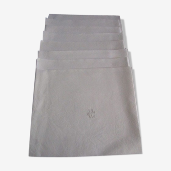 Lot de 8 serviettes anciennes damassées et monogrammées