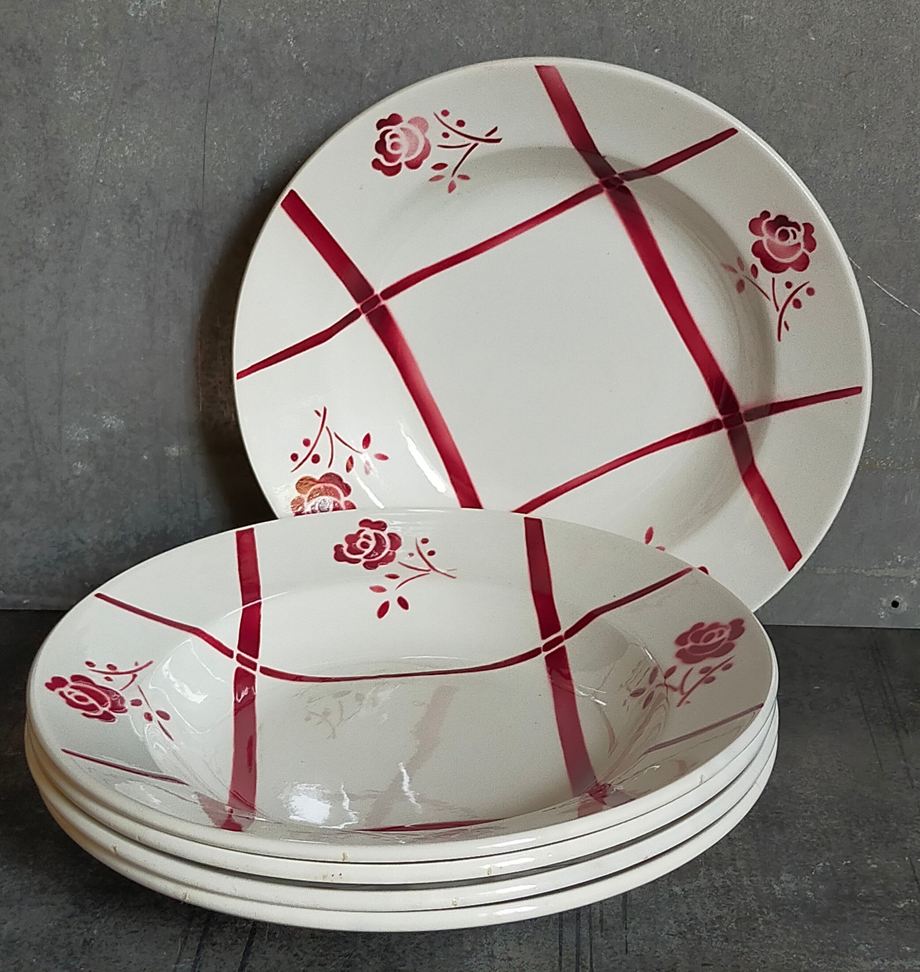 Five plates "grandmother" faience of Badonviller ancient