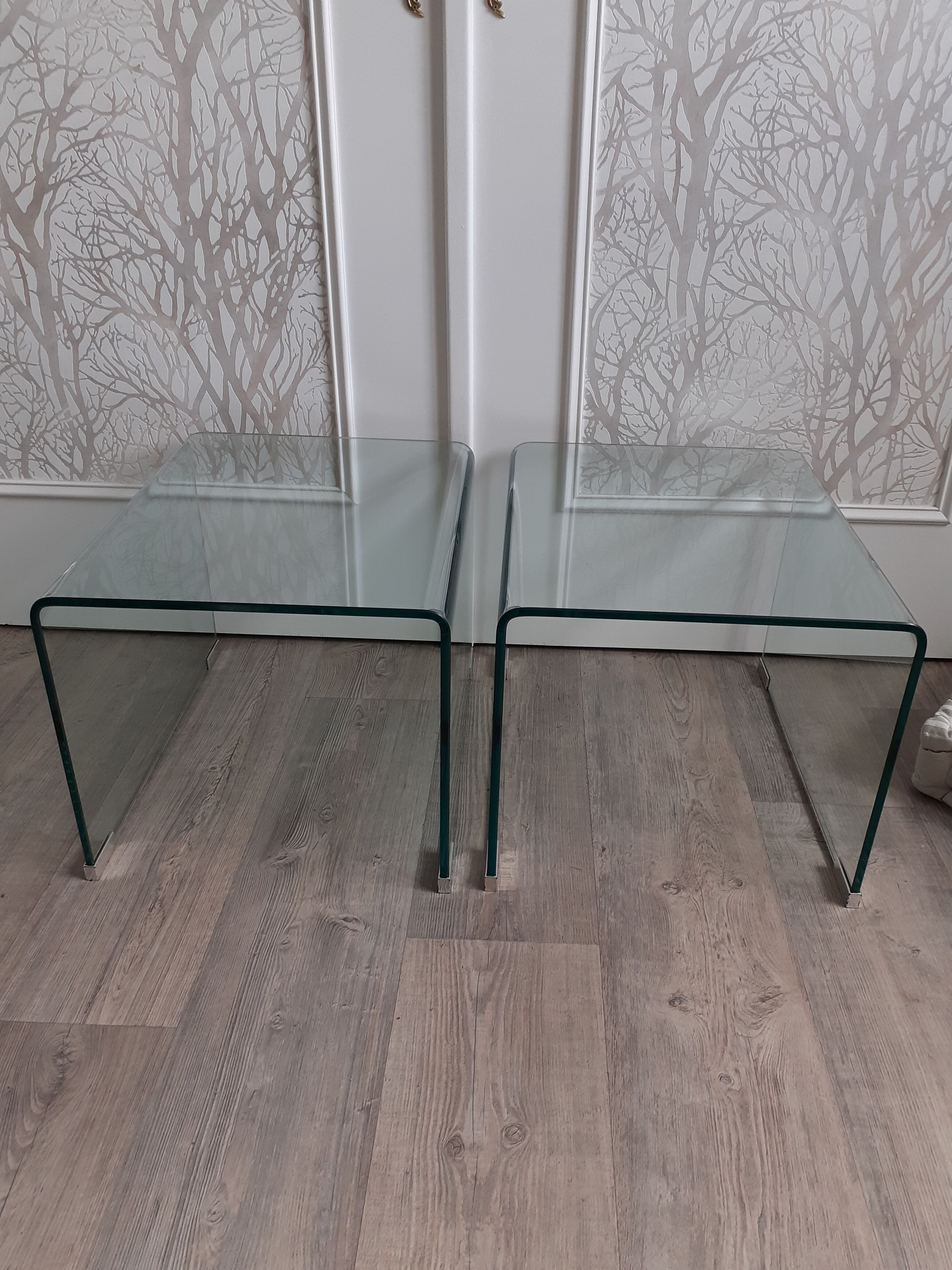 Pair of glass bedside tables or sofa tips
