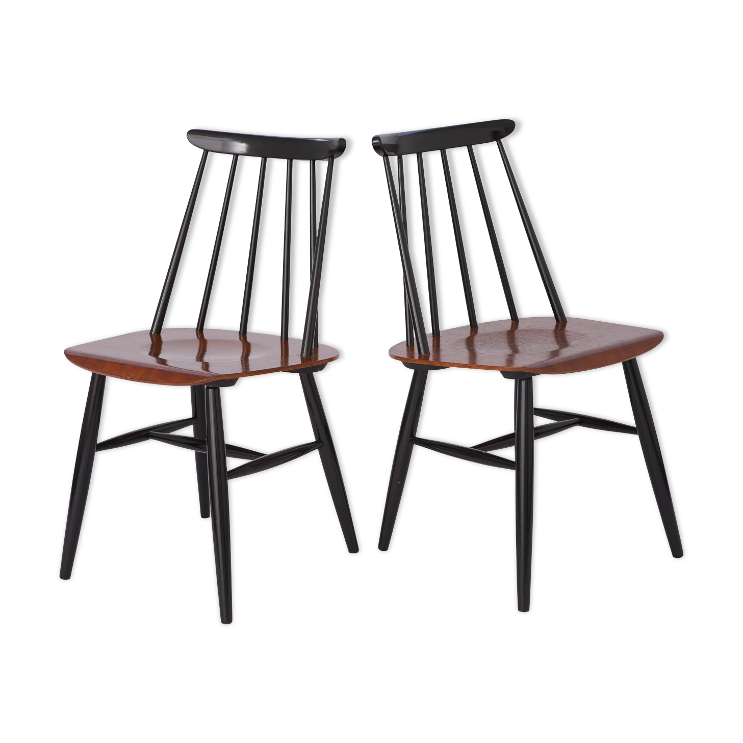 Pair Fanett chairs by Ilmari Tapiovaara 60/70
