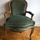 Green shepherdess armchair Louis XV style