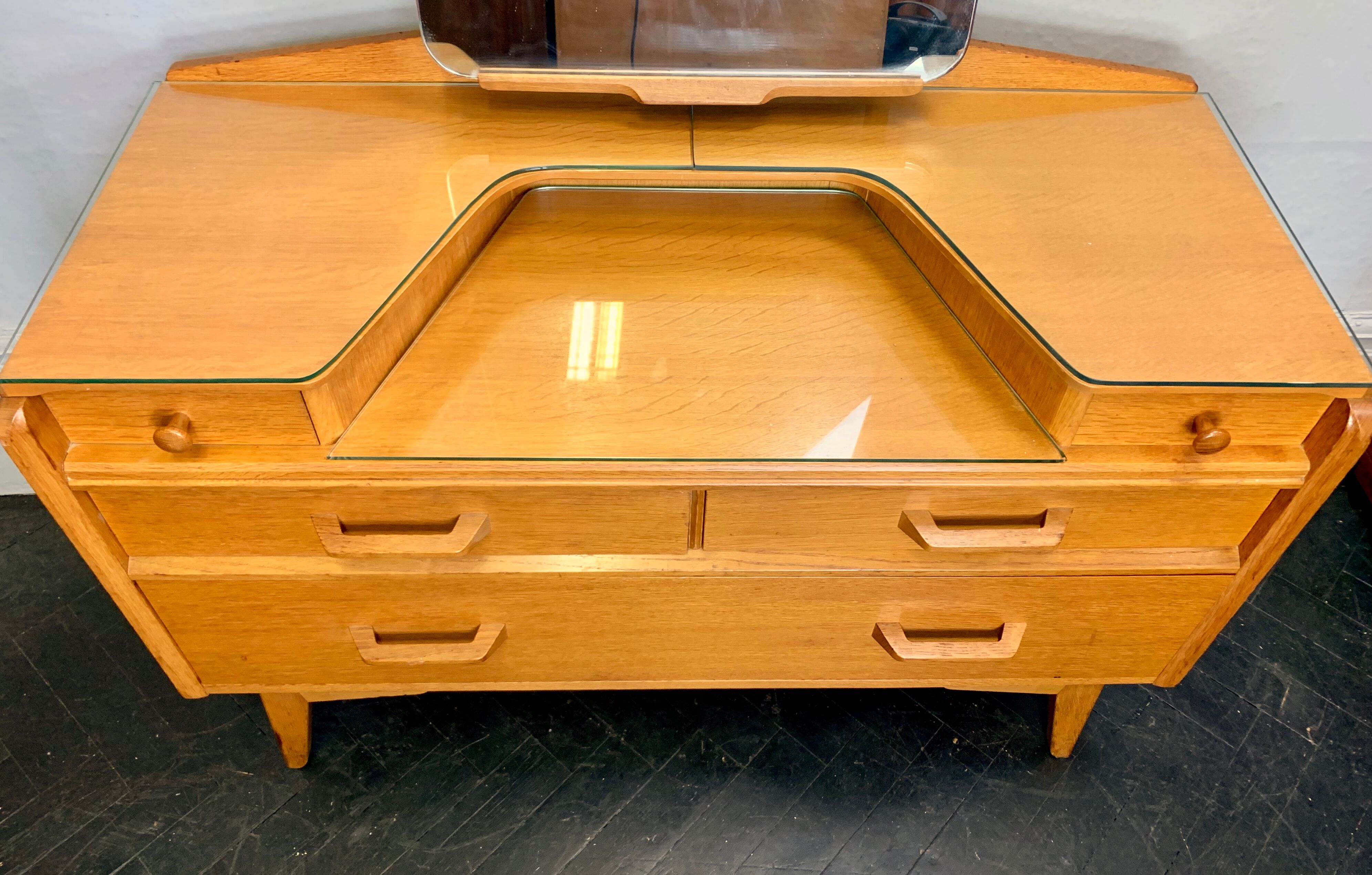 G Plan Dressing Table with Mirror #D50