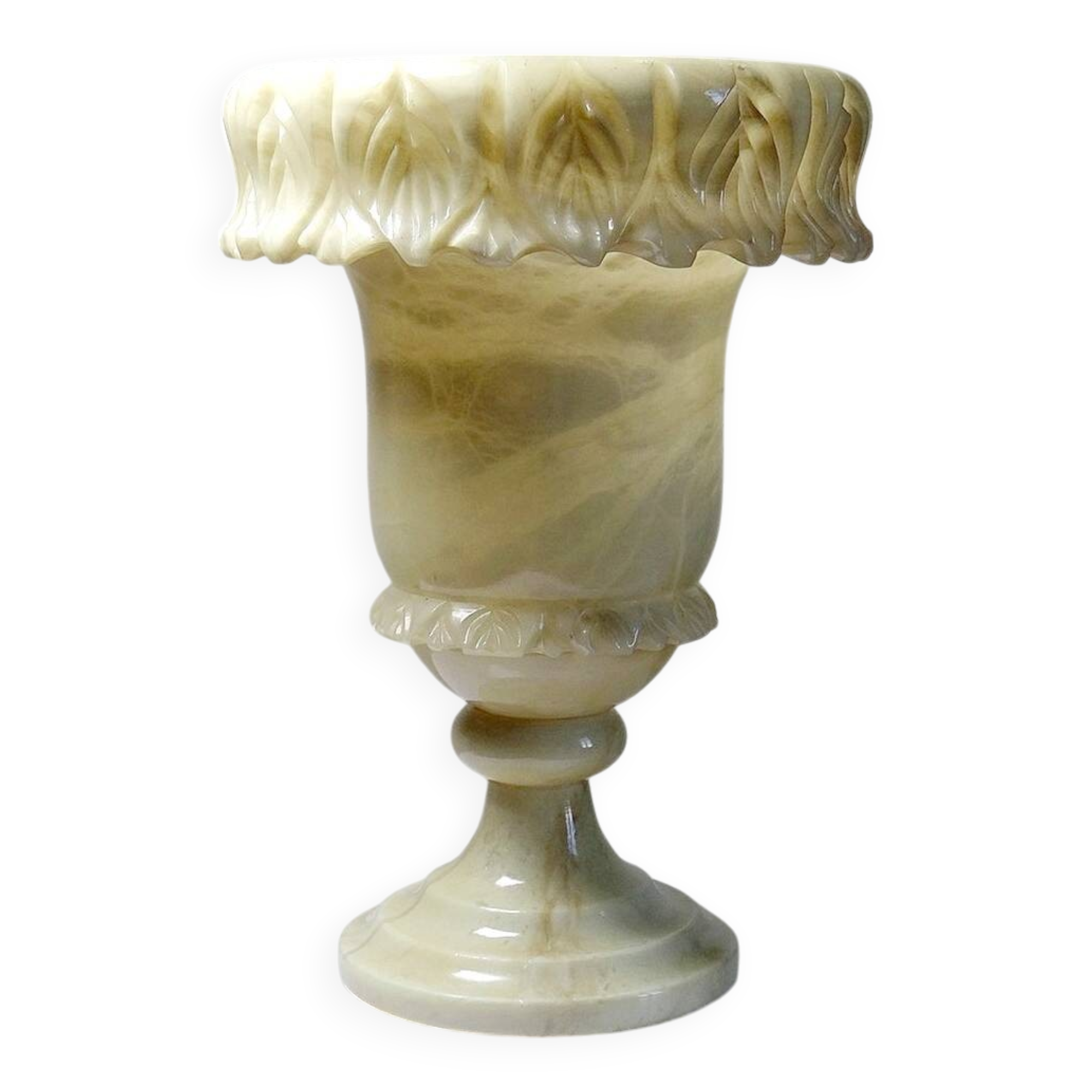 Large Medici vase in alabaster/yellowish marble, Belle Époque style