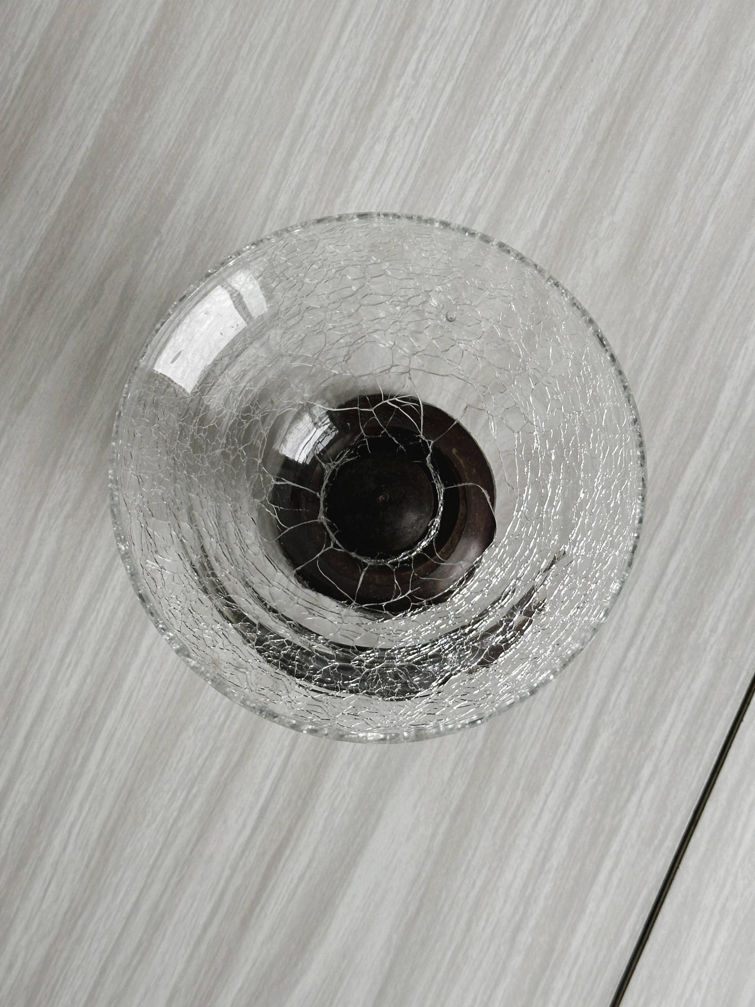 Small footed cracked glass bowl