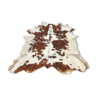 Cowhide mat well supplied