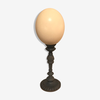 Vintage ostrich egg laying lamp