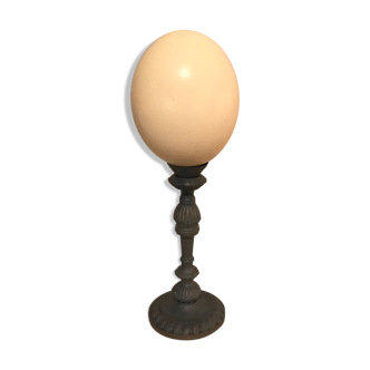 Vintage ostrich egg laying lamp