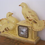 Art deco pendulum decorative ceramic doves