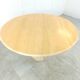 Table à manger ronde italienne en travertin années 1970