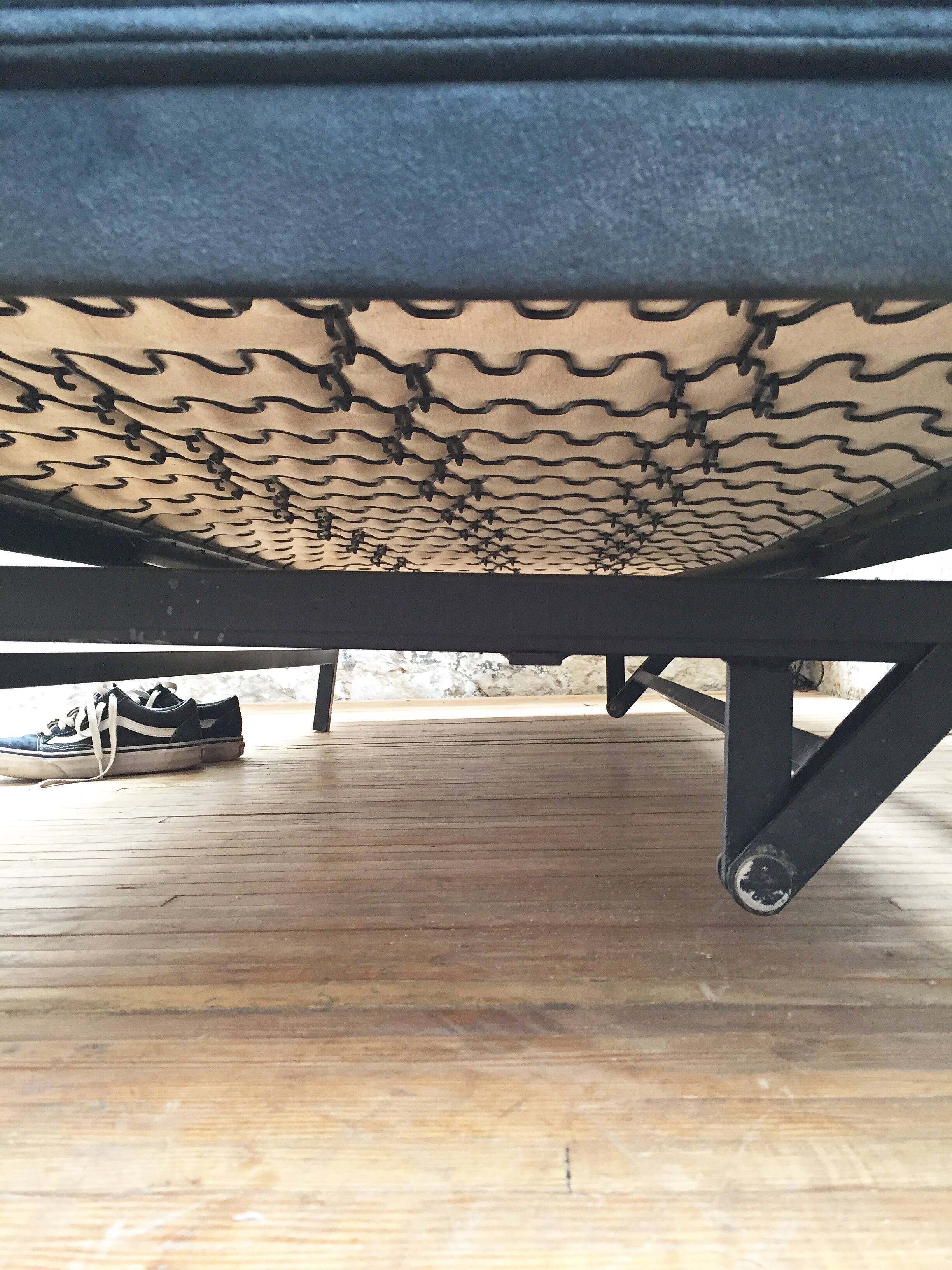 André Simard bench sofa for Airborne