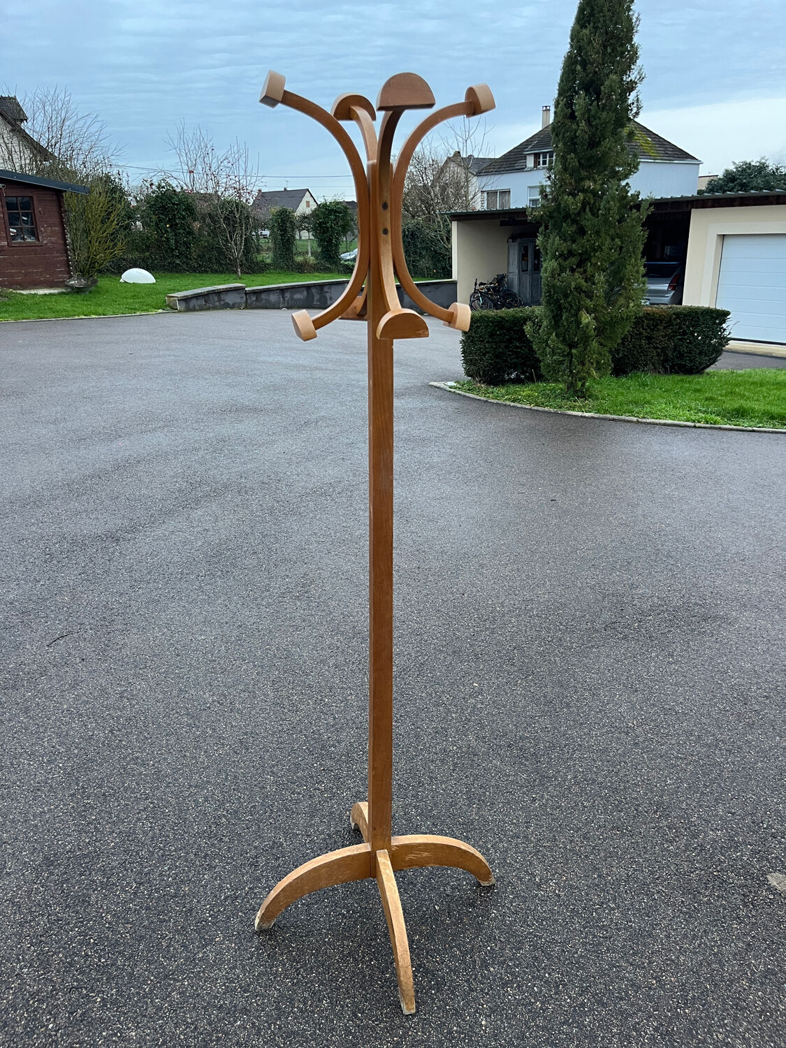 Vintage floor coat rack Stella from the 50s/60s.