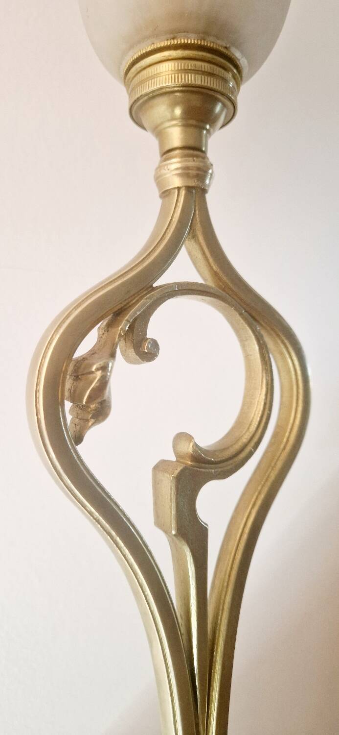 Art Nouveau style lamp by Müller Frères