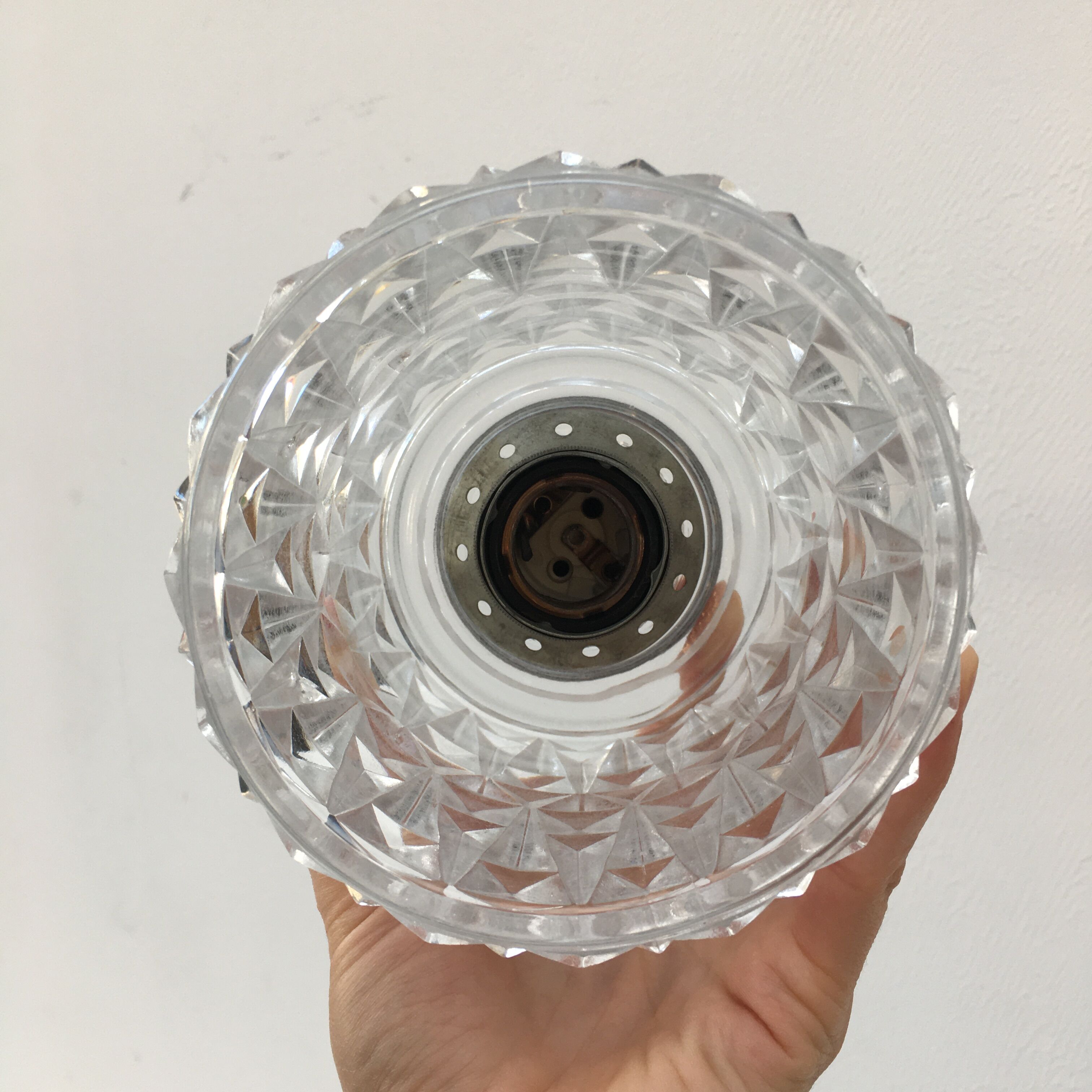 Scandinavian pendant lamp in molded glass and teak