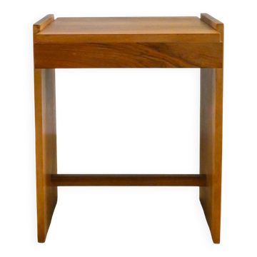 Beech wood side table, in the style of Maison Regain, 1980.