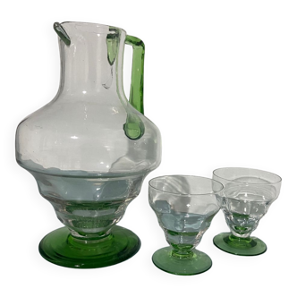 Carafe and 2 glasses