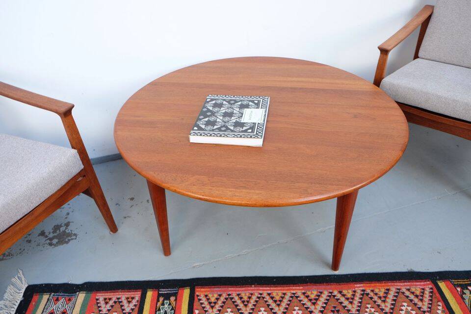 Table basse vintage Wikkelso en teck, années 60-70.