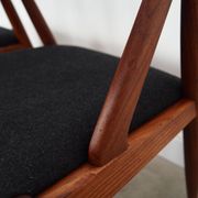 Ensemble de quatre chaises en teck, design danois, années 1970, designer : Kai Kristiansen