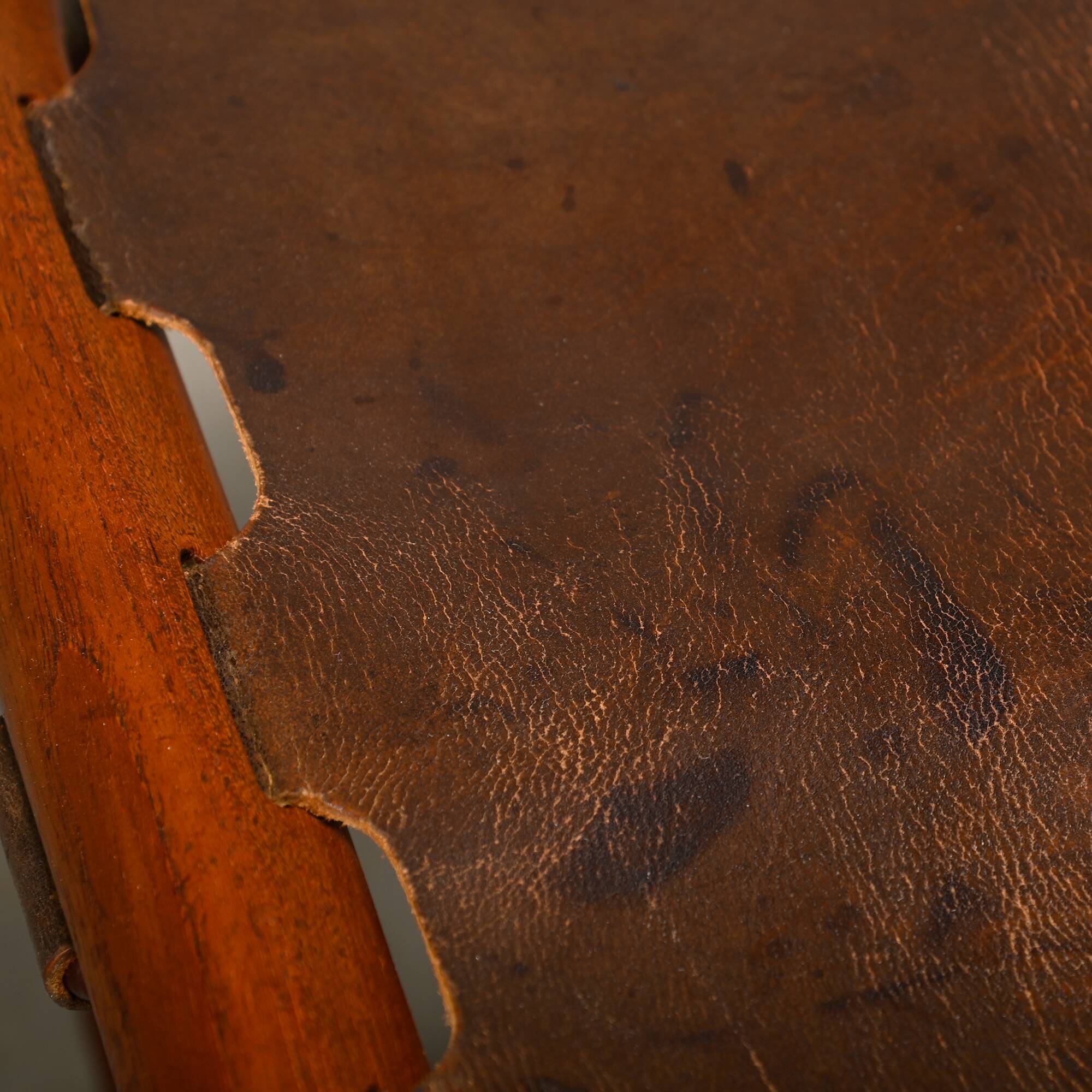 Poul Hundevad PH43 Guldhøj Stool in Teak and Brown Leather, Denmark, 1960s
