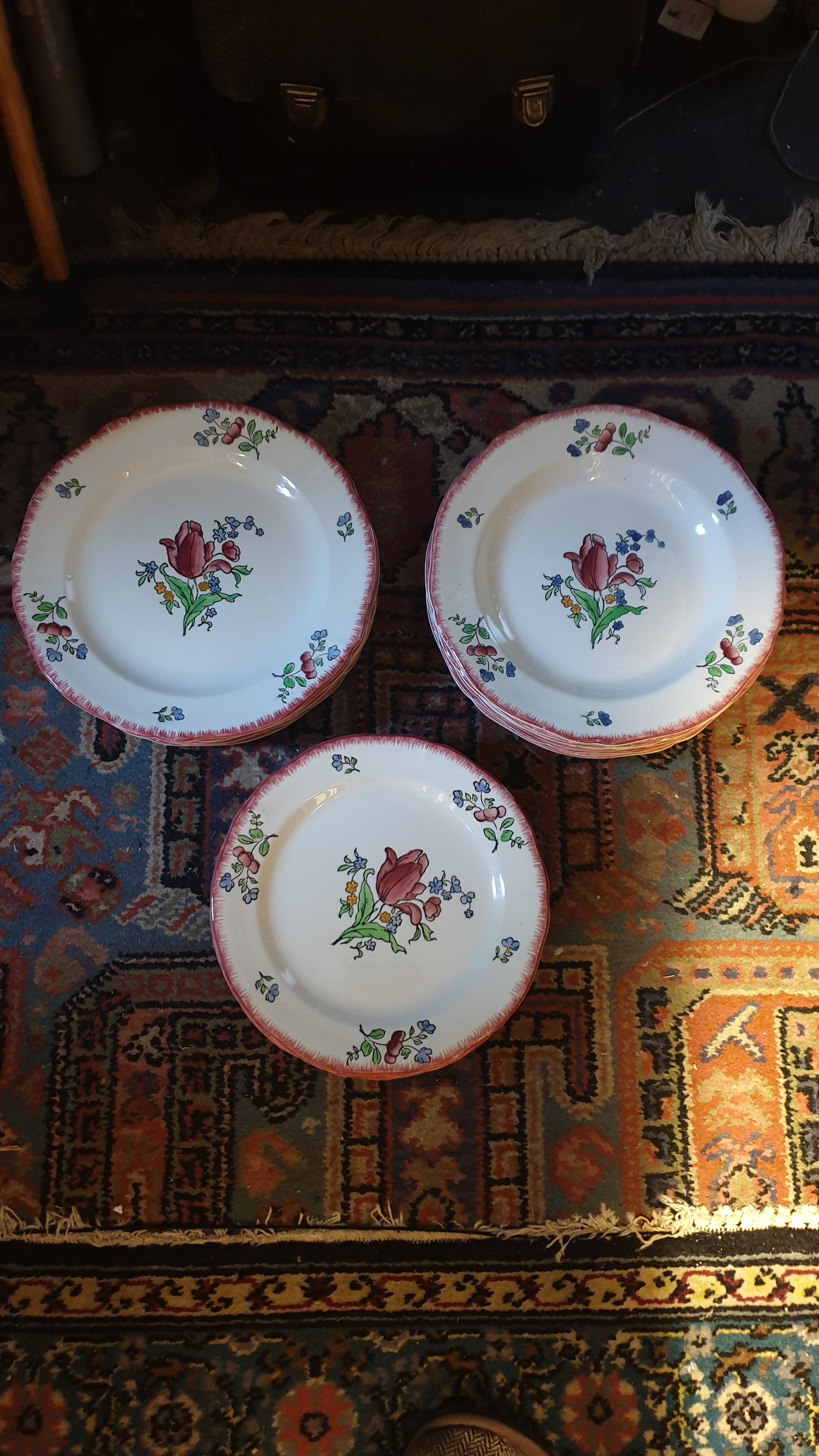 Faience plates of gien floral decoration