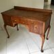 Bureau 1950 pieds galbés