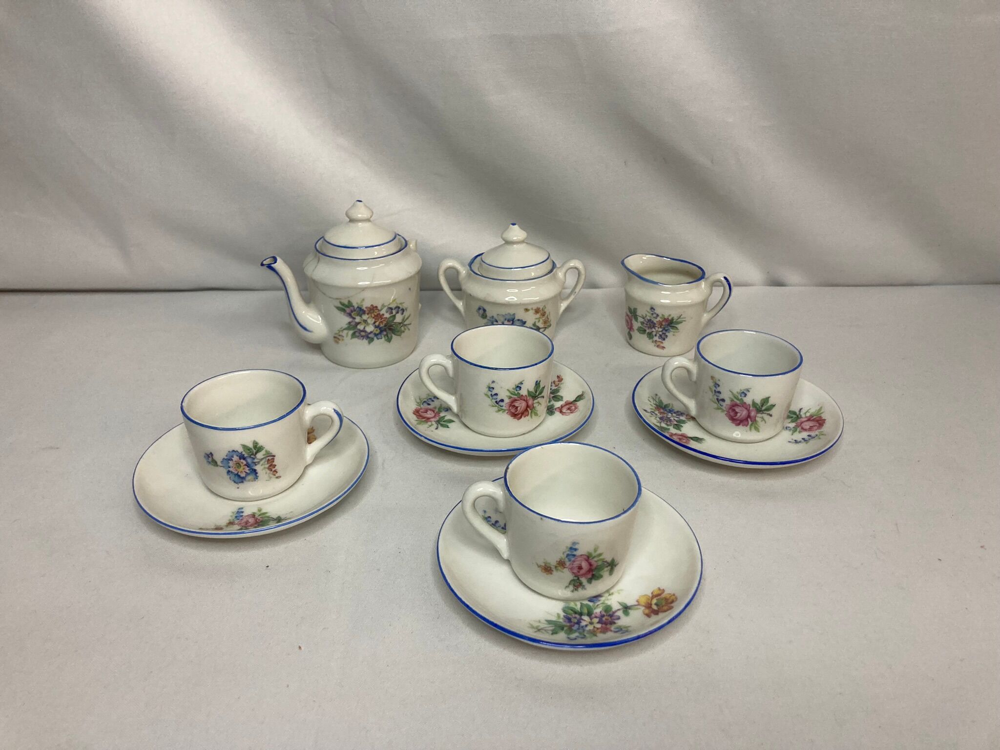 Antique toy porcelain dinette 1960s