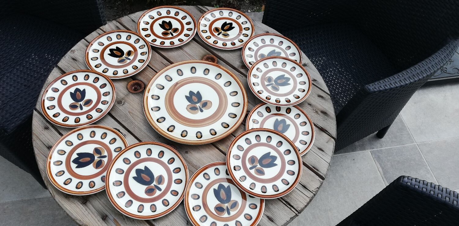 Plat et assiettes kimono Boch