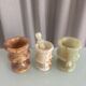 3 vases en onyx sculptées à la main