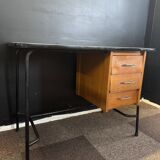 Industrial desk with 3 drawers