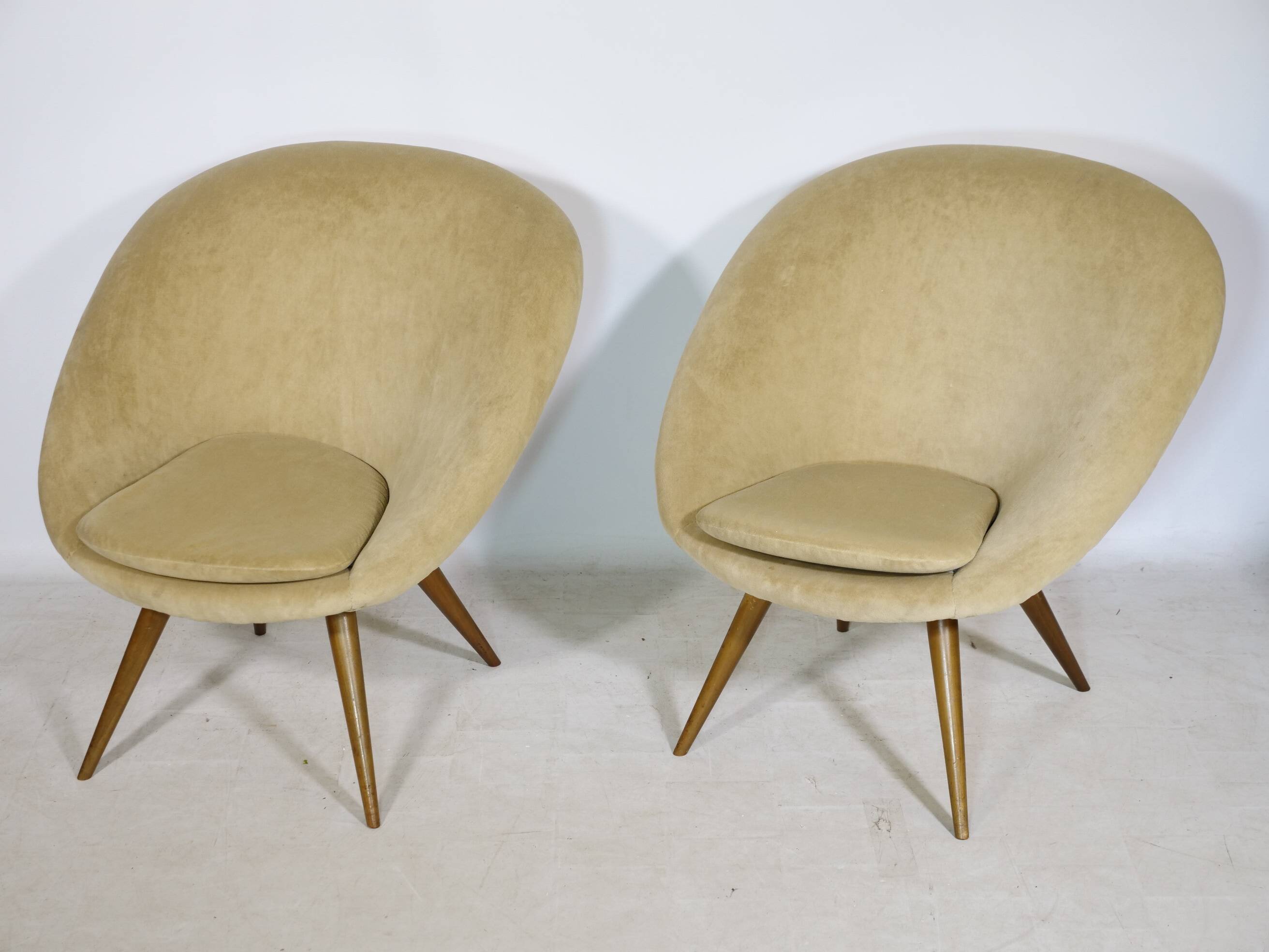 Mid-Century Shell Lounge Chairs in the Style of Jean Royère, Set of 2, 1950