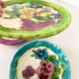 Lot de 5 assiettes en barbotine fleurs Vallauris 1950