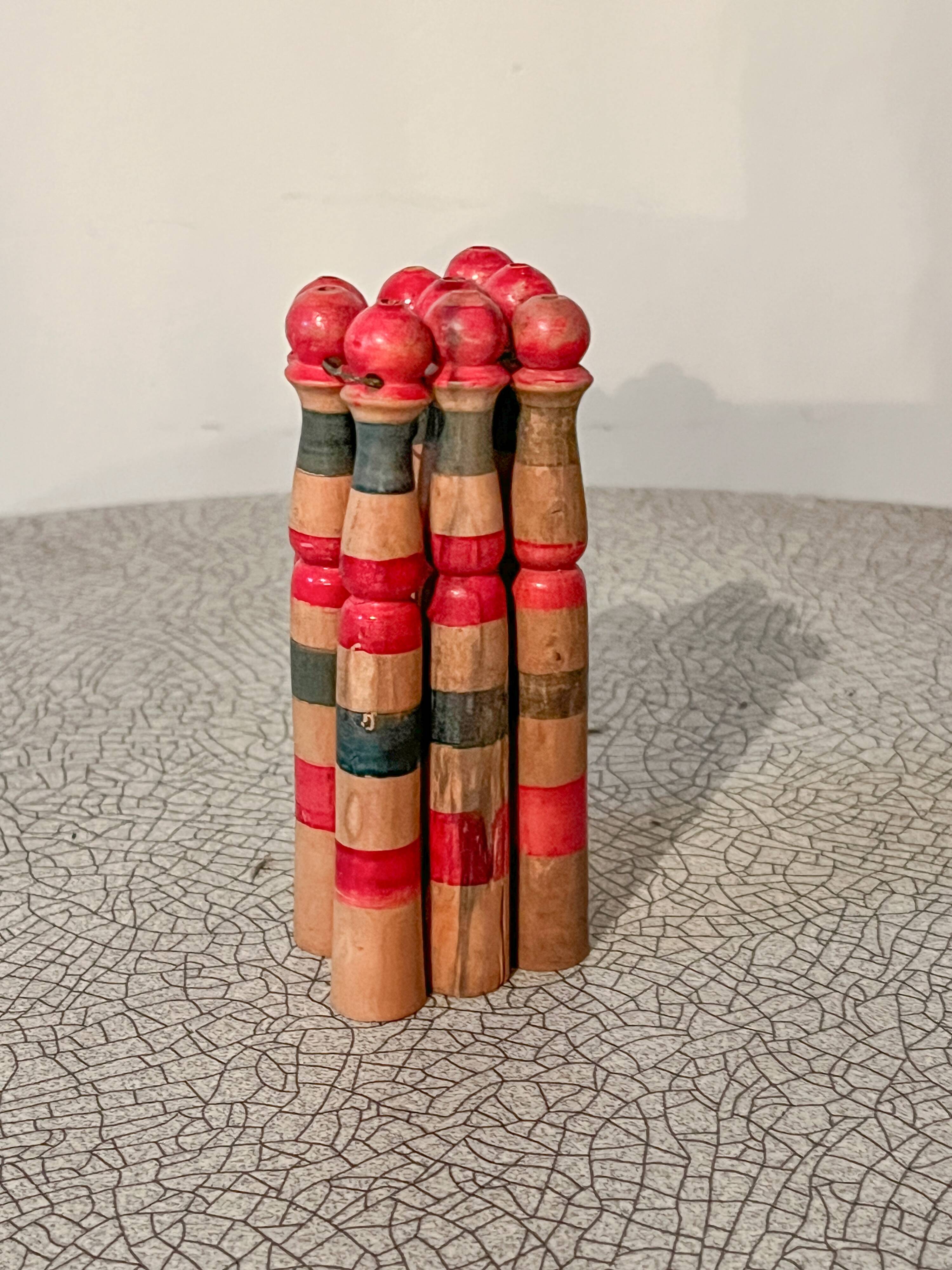 Set of 9 small wooden bowling pins, old toy