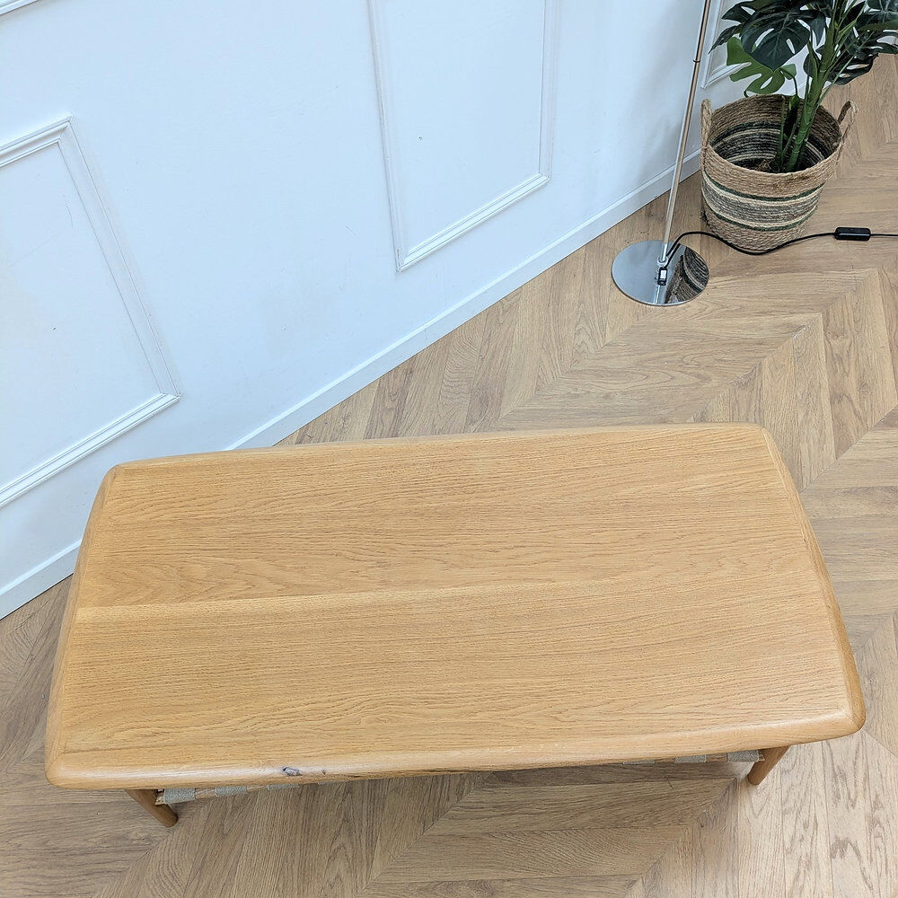 Table basse en chêne