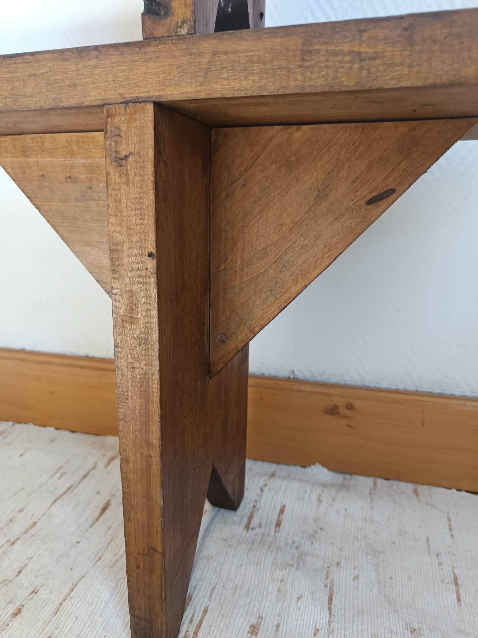 Paire de bancs de ferme en bois massif