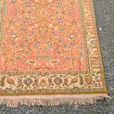 Old carpet 117x96cm