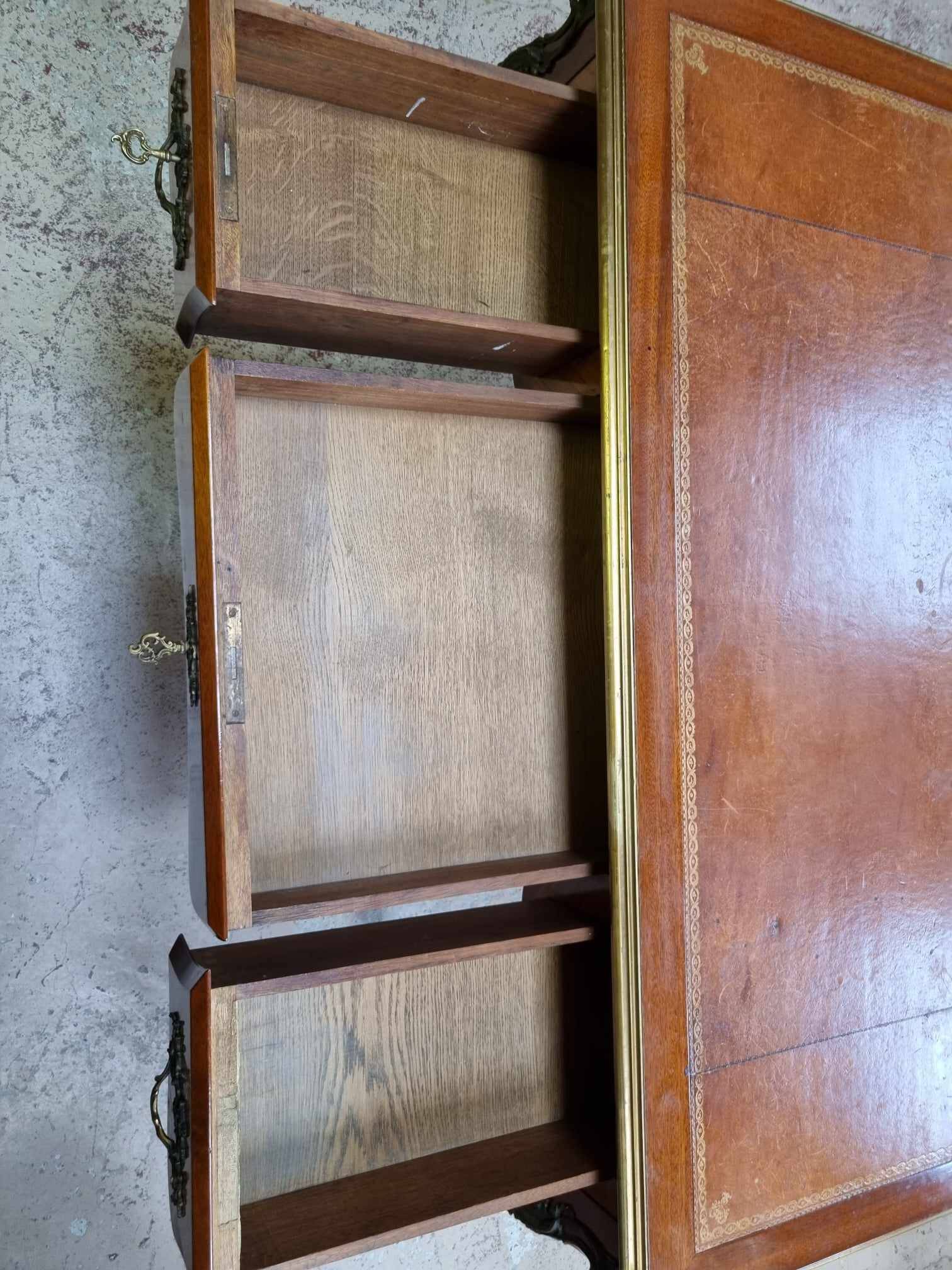 Louis XV desk