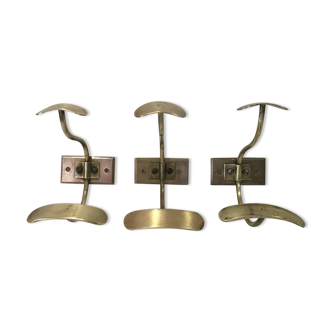 Lot of three patères